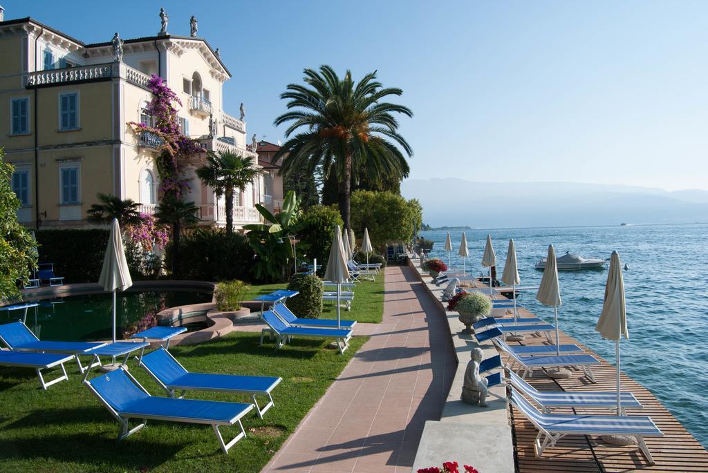 Hotel Monte Baldo E Villa Acquarone Gardone Riviera Bagian luar foto